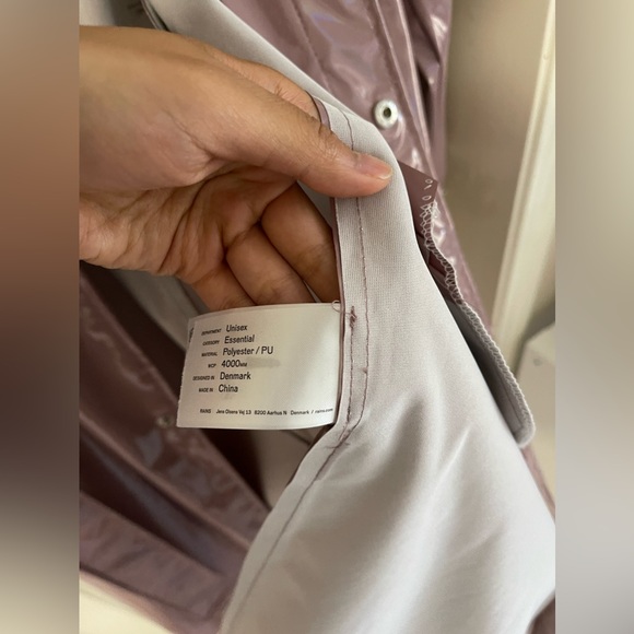 Rains trench coat good condition wear once or twice - Picture 4 of 6